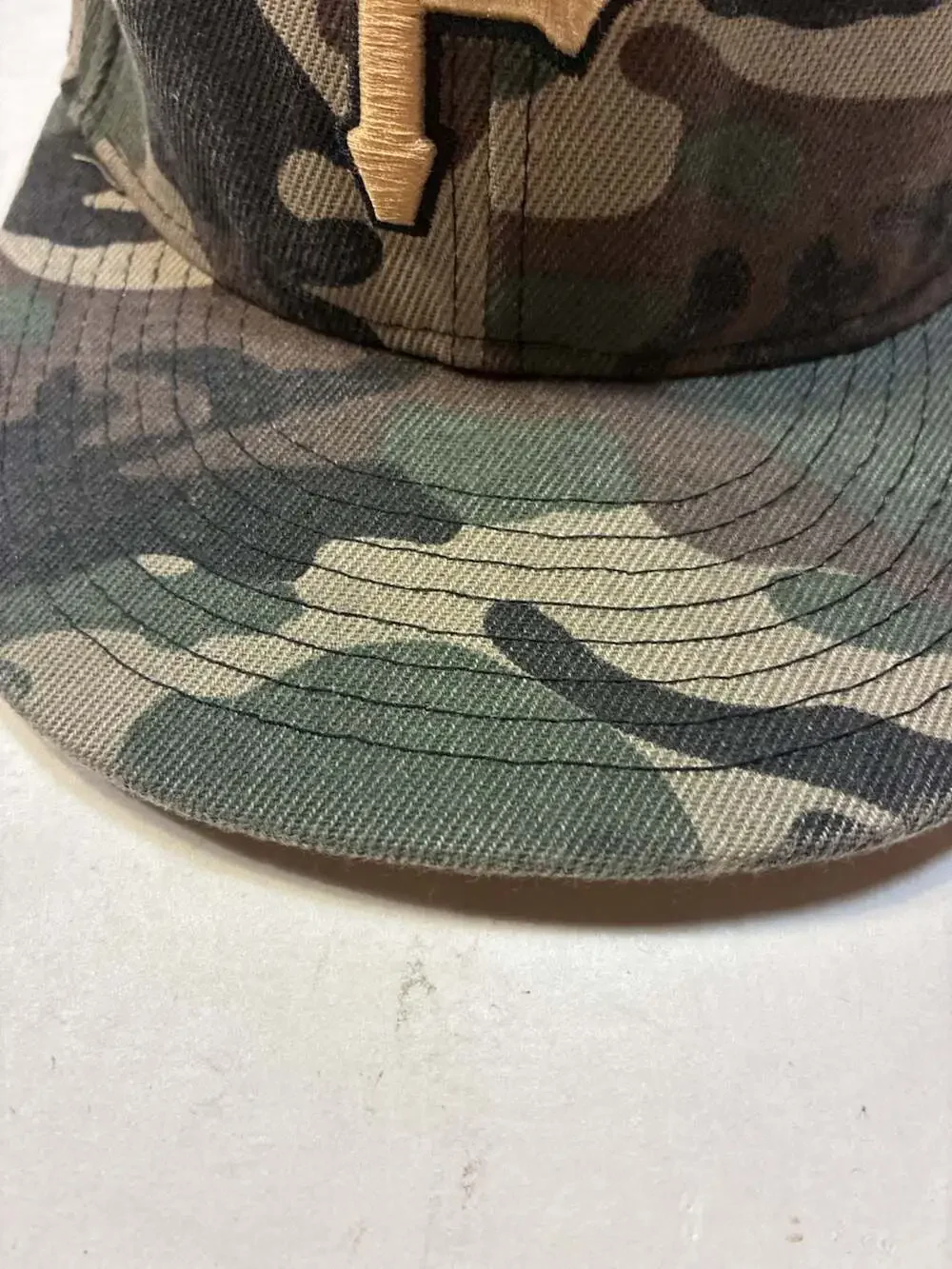 New Era Pittsburgh Pirates 59FIFTY Woodland Camo Fitted Hat